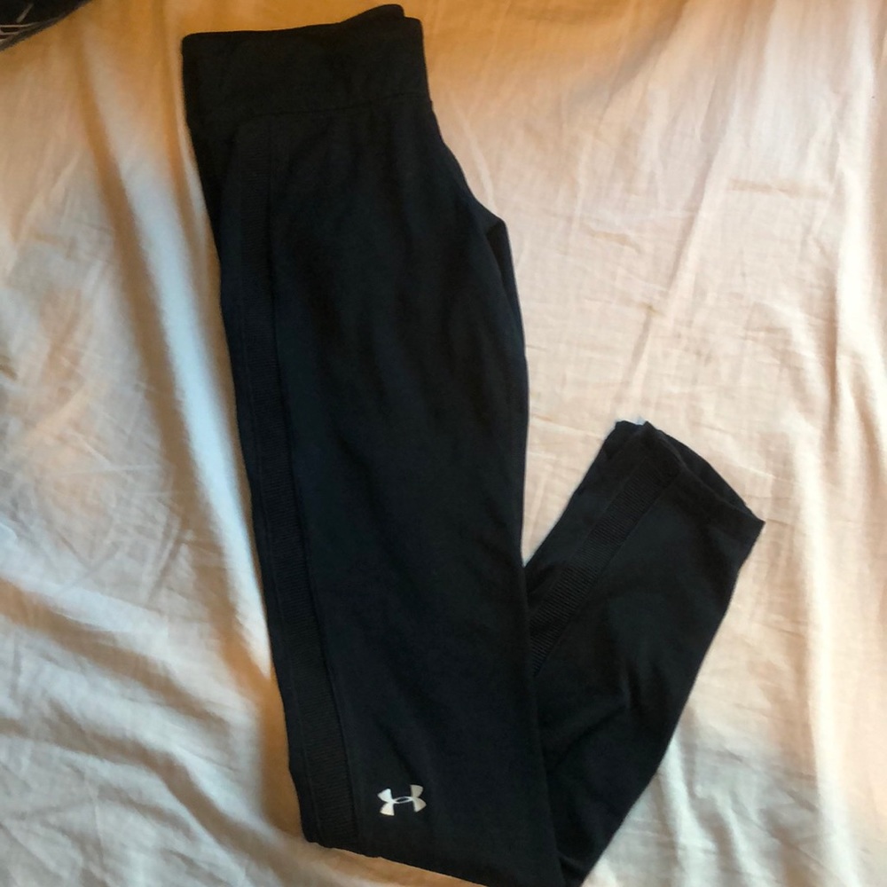 Size S cold weather Under Armour leggings
